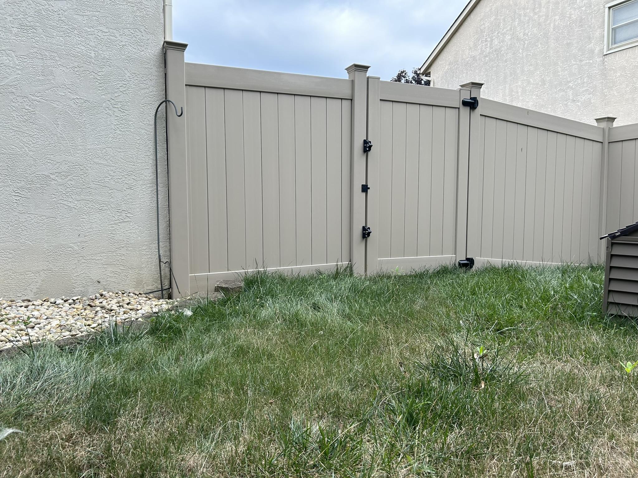 The Best Low-Maintenance Fence Materials for Lasting Curb Appeal in Columbus, Ohio